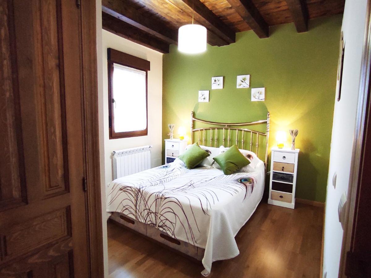 Del Abuelo Casa Rural Pradena del Rincon Eksteriør billede