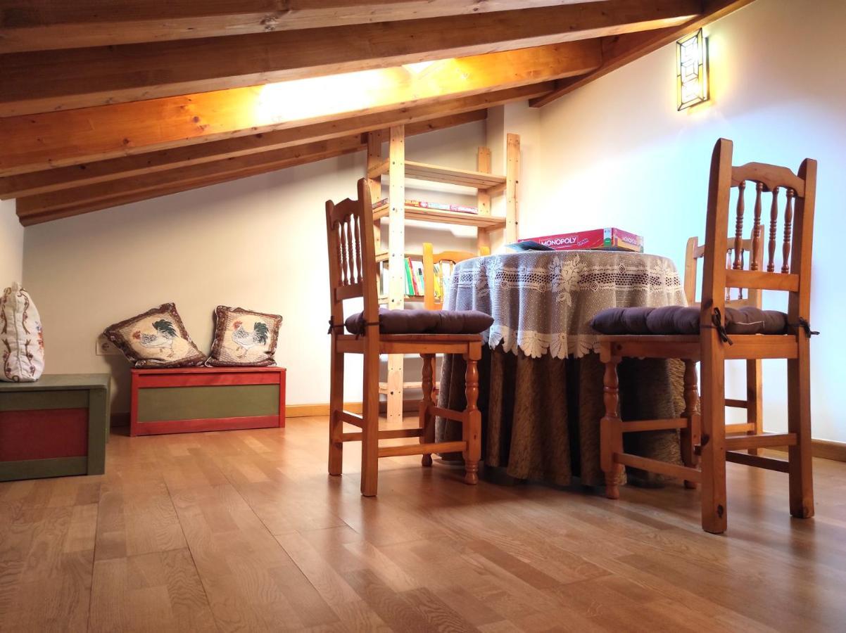 Del Abuelo Casa Rural Pradena del Rincon Eksteriør billede